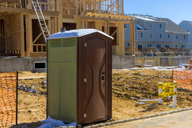 Best Portable restroom solutions  in Puyallup, WA