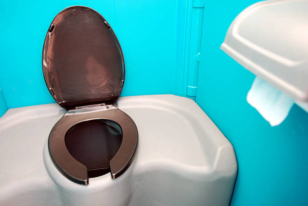 Best Construction site porta potty rental  in Puyallup, WA