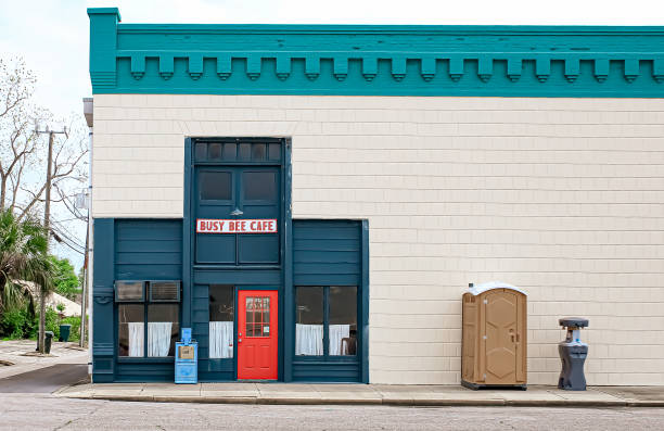 Best Luxury portable toilet rental  in Puyallup, WA